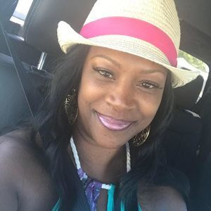 Meet your Posher, Melanie